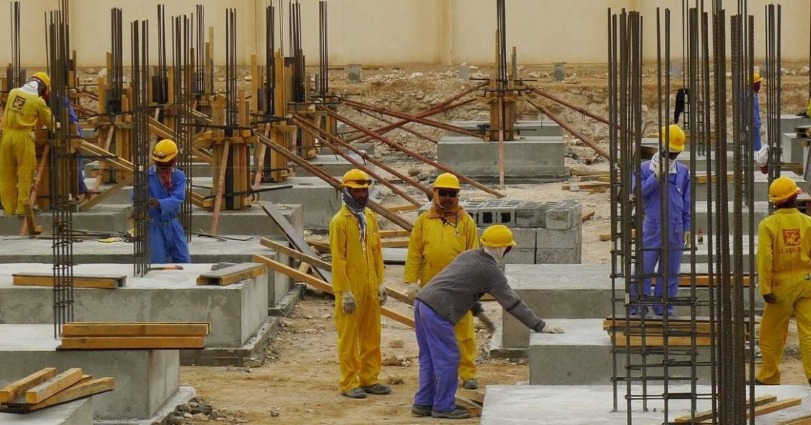 Qatar working hours