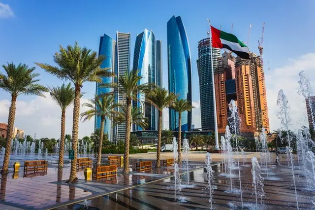 UAE News: Abu Dhabi’s SMEs Drive 42.8% Non-Oil E...